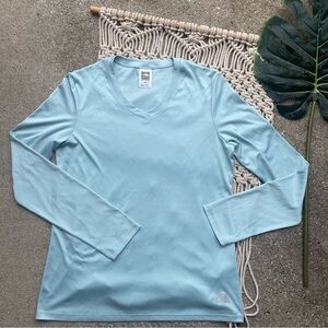 The North Face Light Blue Long Sleeve Shirt Size Medium